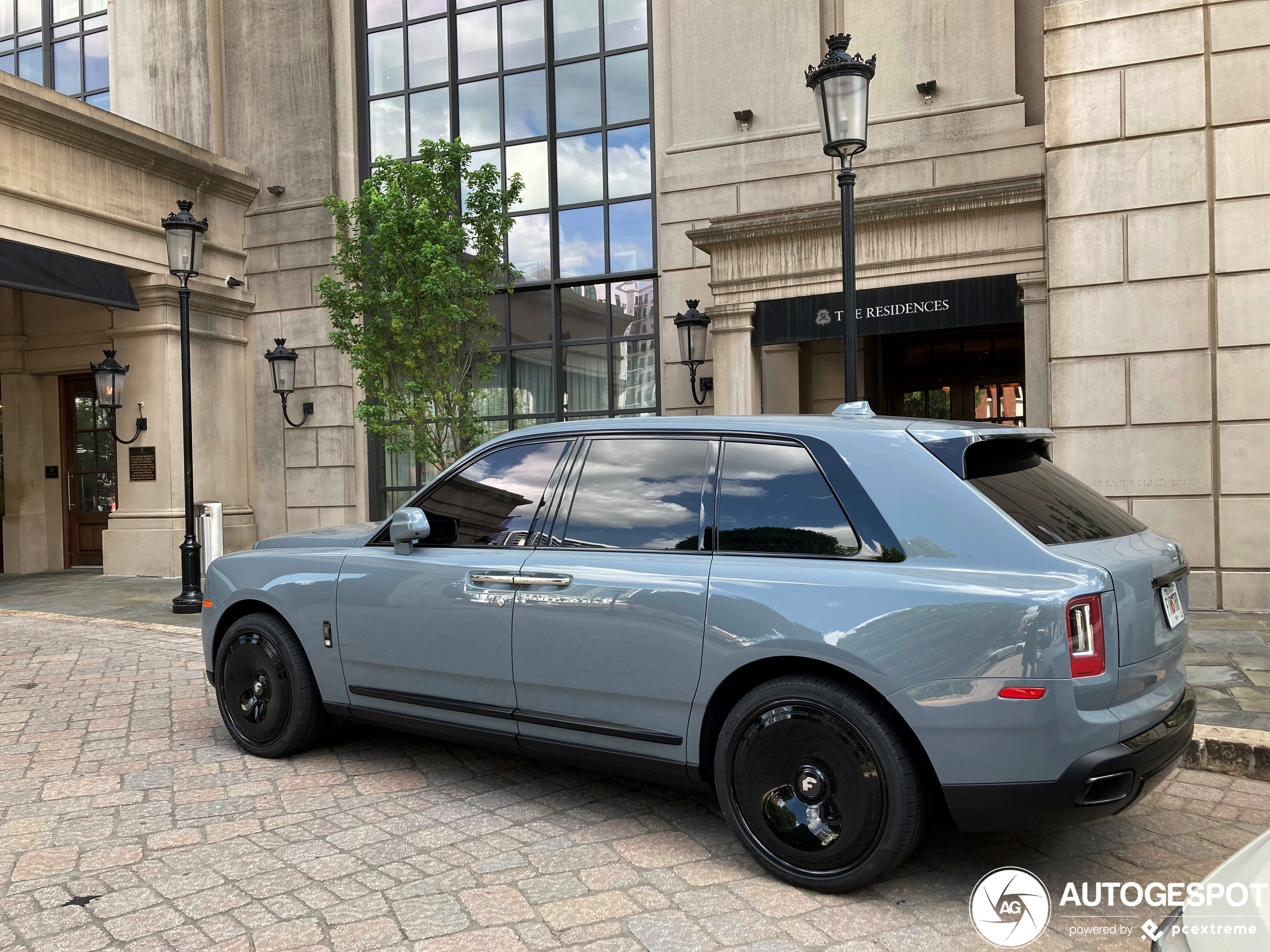 Rolls-Royce Cullinan Black Badge