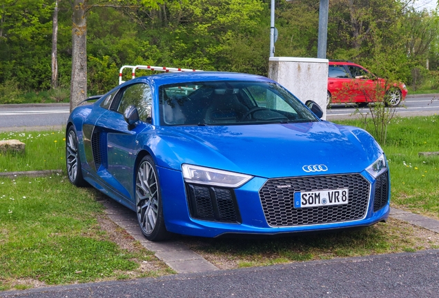 Audi R8 V10 2015