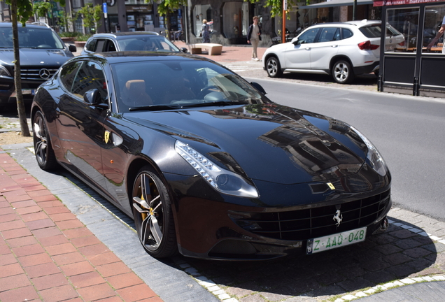 Ferrari FF