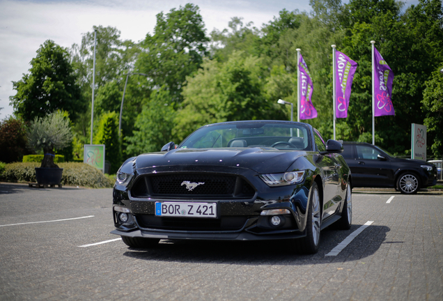 Ford Mustang GT Convertible 2015