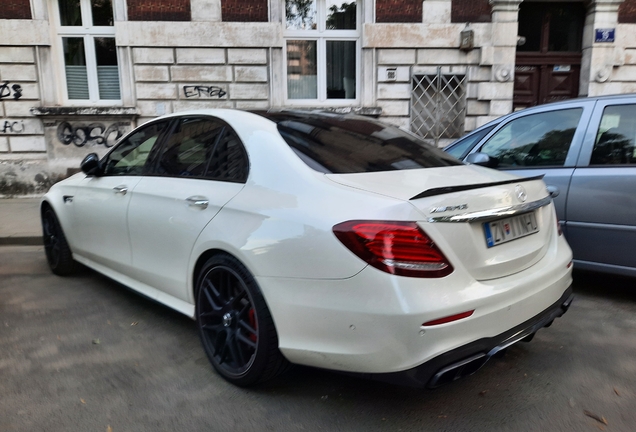 Mercedes-AMG E 63 S W213