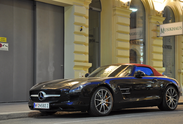 Mercedes-Benz SLS AMG Roadster