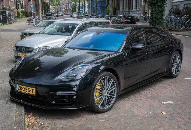 Porsche 971 Panamera Turbo S E-Hybrid Executive