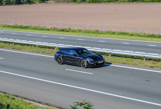 Porsche 971 Panamera Turbo S E-Hybrid Sport Turismo