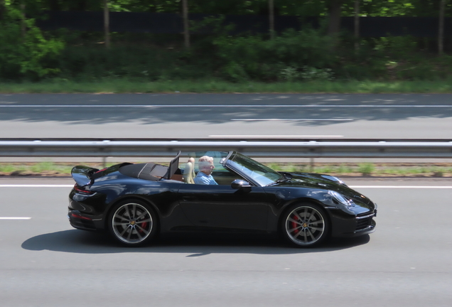 Porsche 992 Carrera S Cabriolet