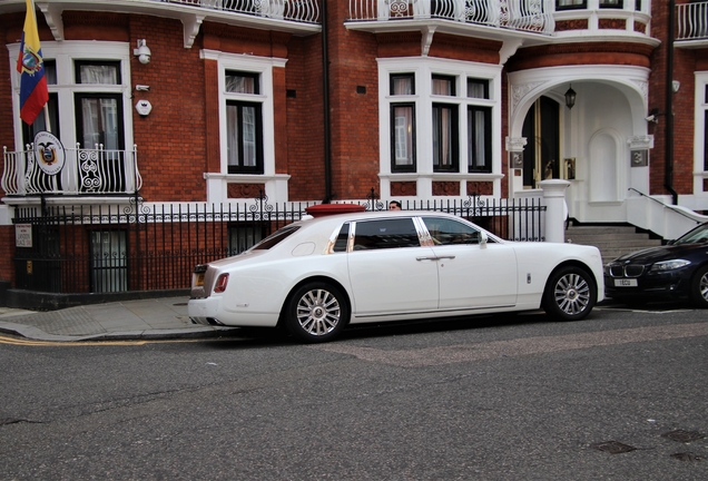 Rolls-Royce Phantom VIII EWB