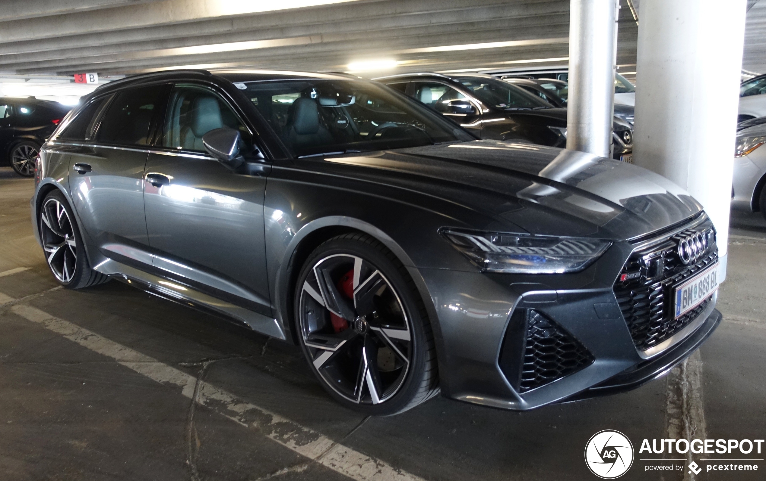 Audi RS6 Avant C8