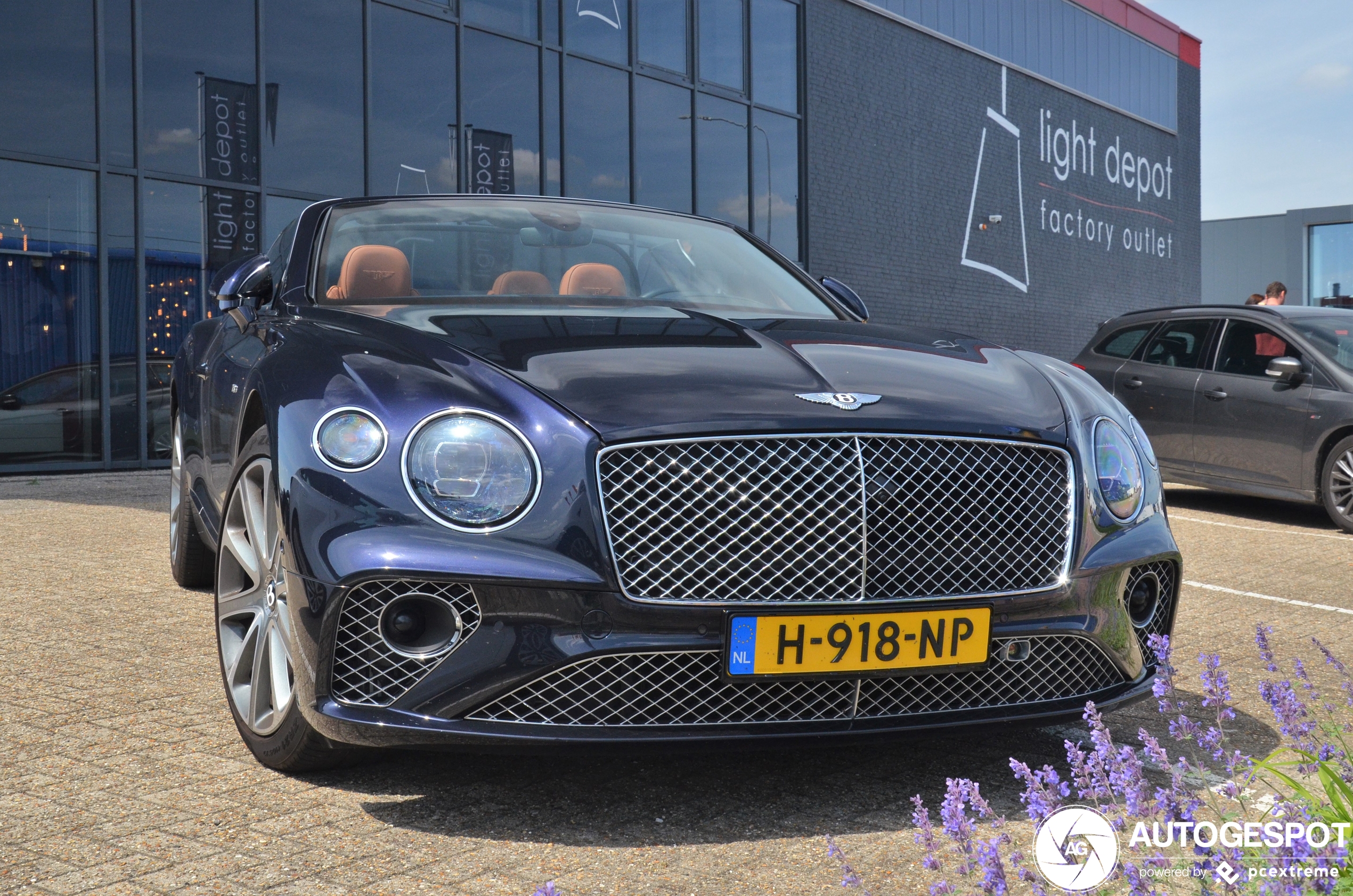 Bentley Continental GTC V8 2020