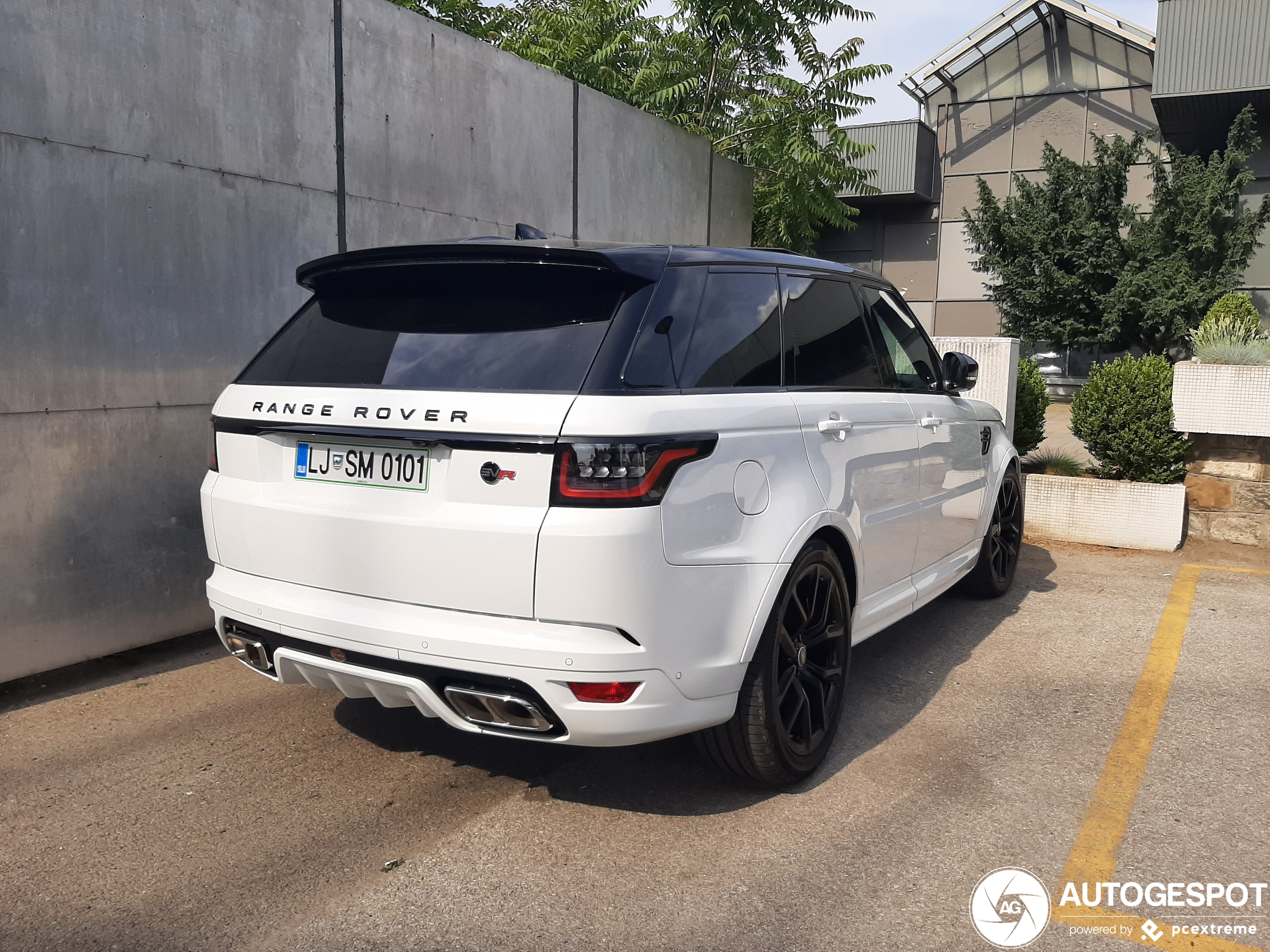 Land Rover Range Rover Sport SVR 2018