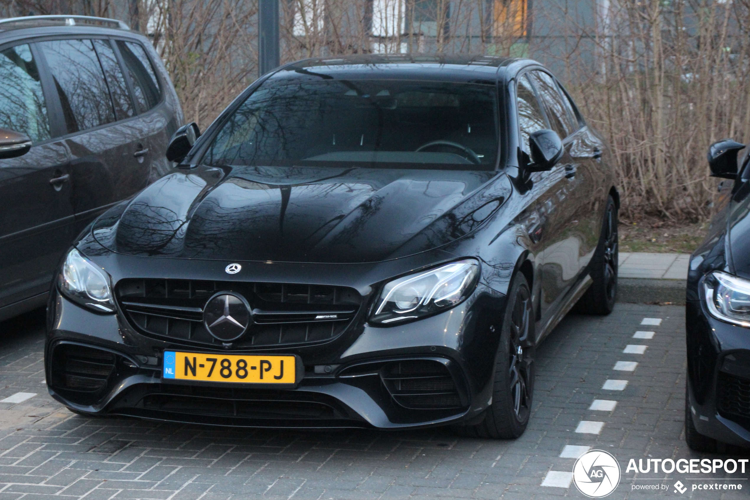 Mercedes-AMG E 63 S W213