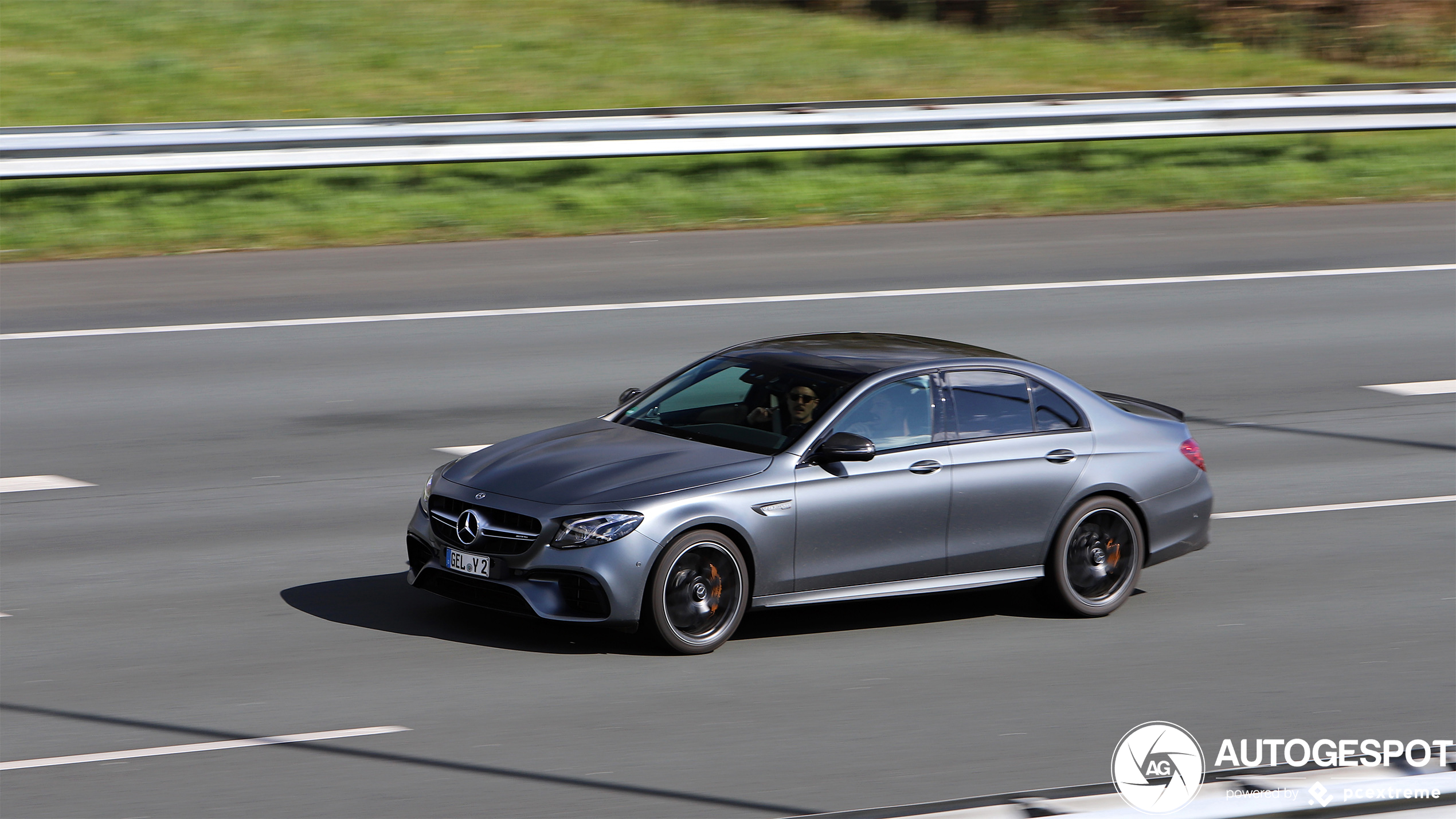 Mercedes-AMG E 63 S W213