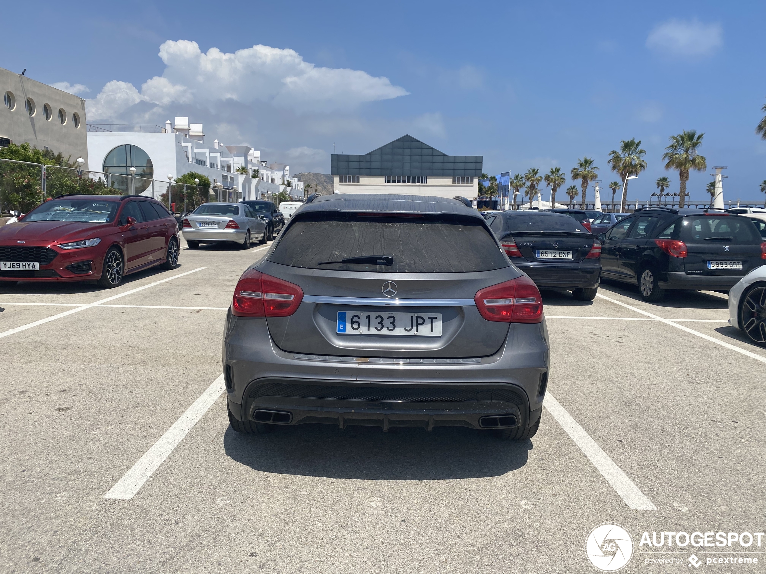 Mercedes-Benz GLA 45 AMG X156