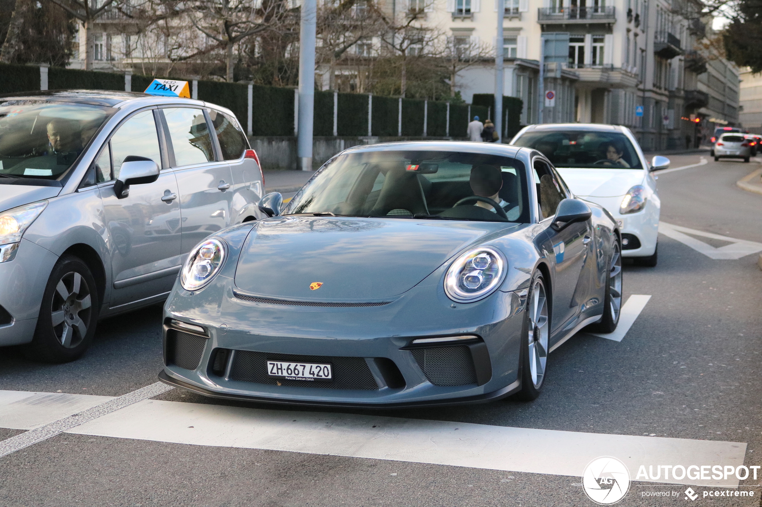 Porsche 991 GT3 Touring