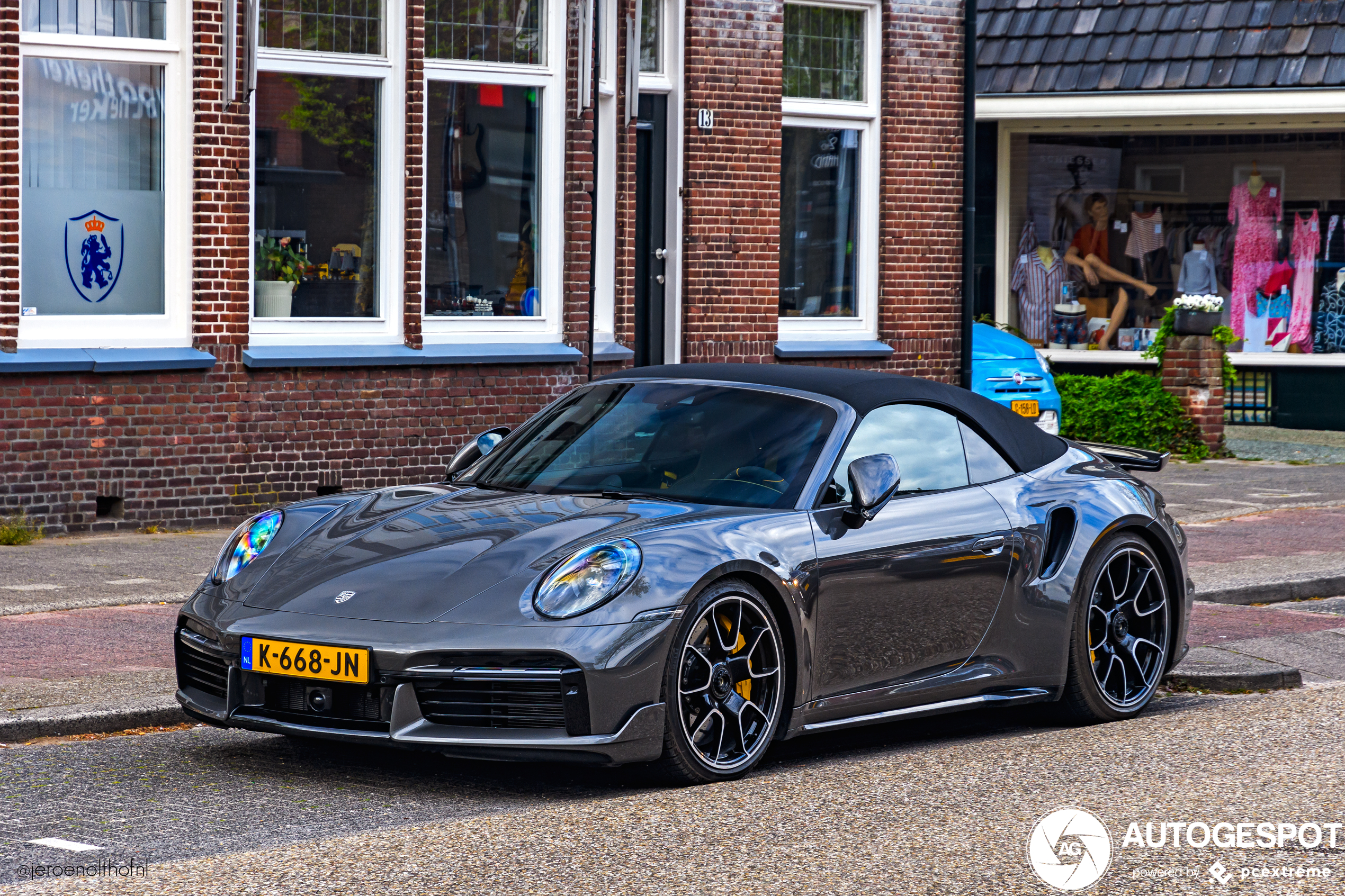 Porsche 992 Turbo S Cabriolet