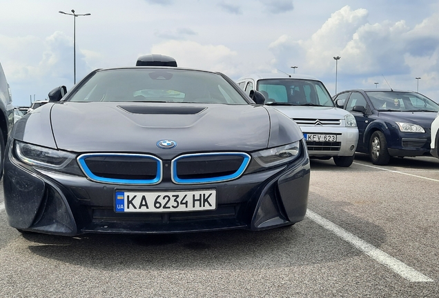 BMW i8