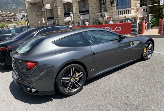 Ferrari FF