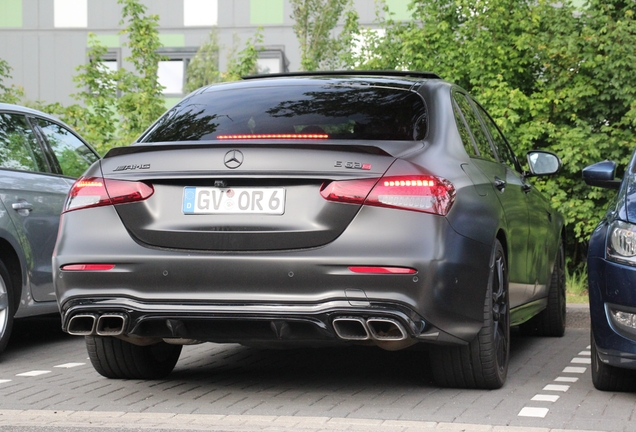 Mercedes-AMG E 63 S W213 2021