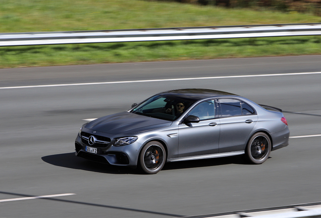 Mercedes-AMG E 63 S W213