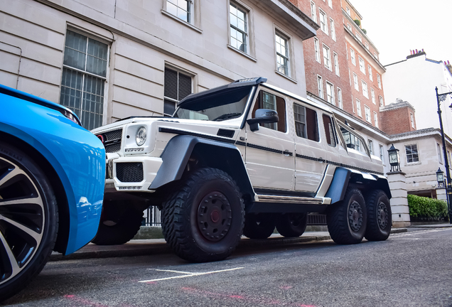 Mercedes-Benz Brabus B63S 700 6x6