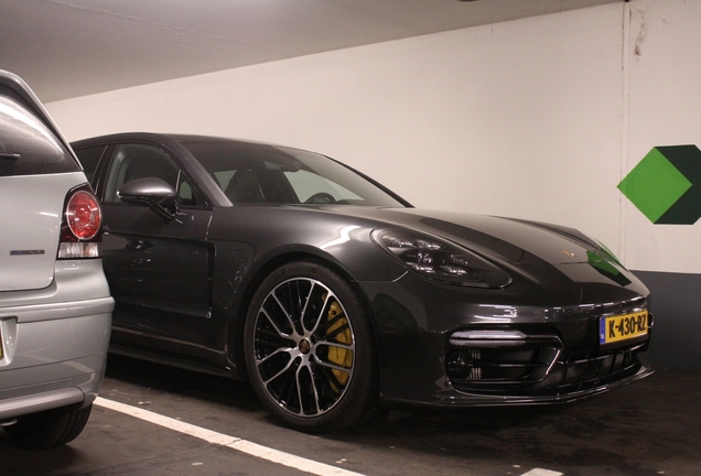 Porsche 971 Panamera Turbo S E-Hybrid Sport Turismo MkII