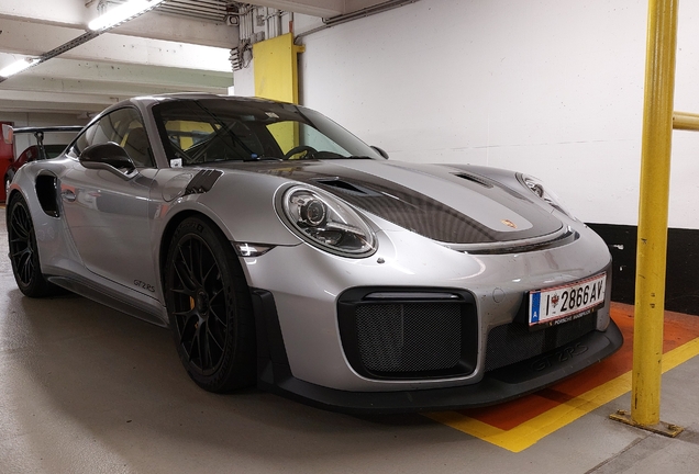 Porsche 991 GT2 RS Weissach Package