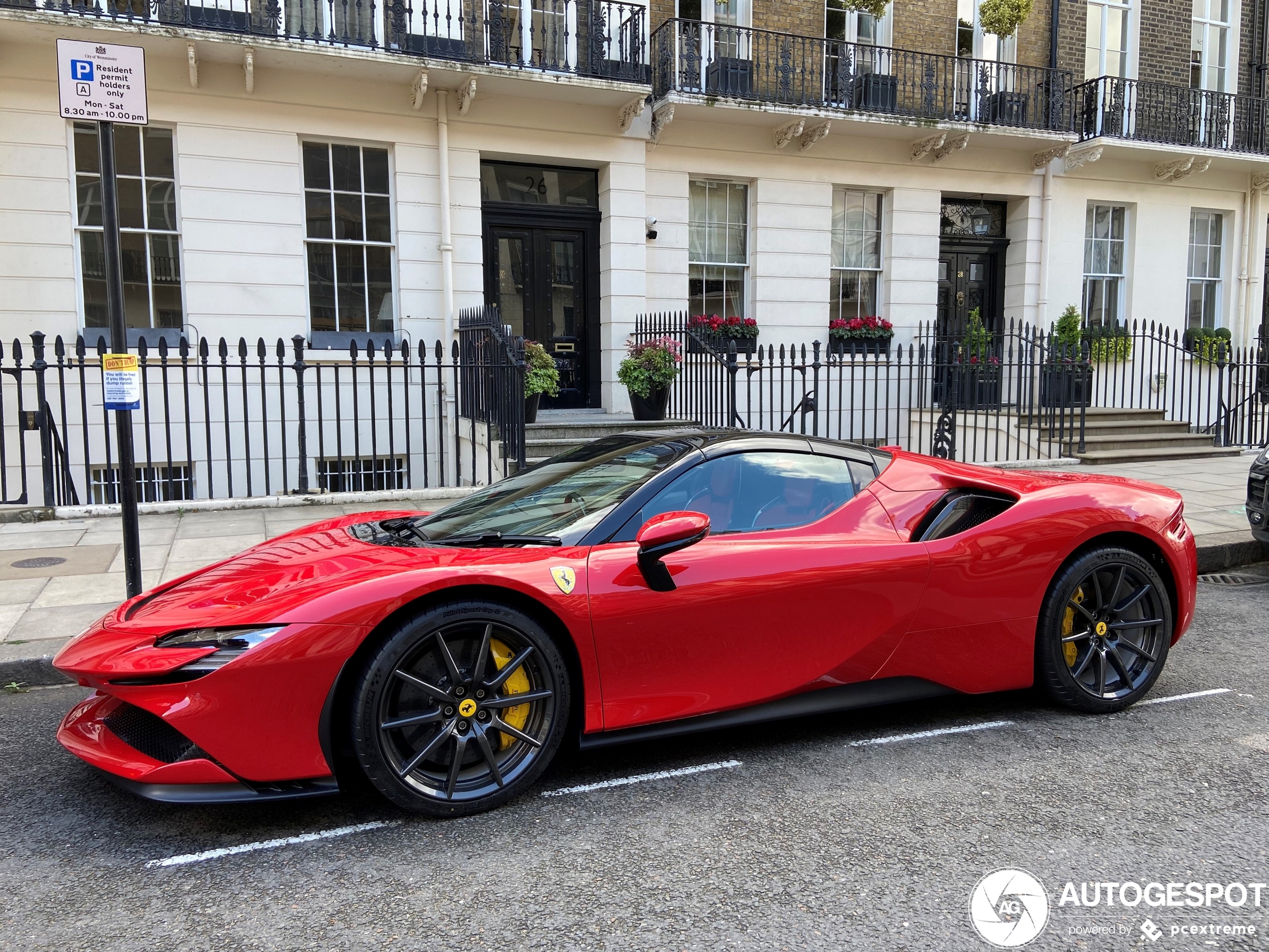 Ferrari SF90 Spider