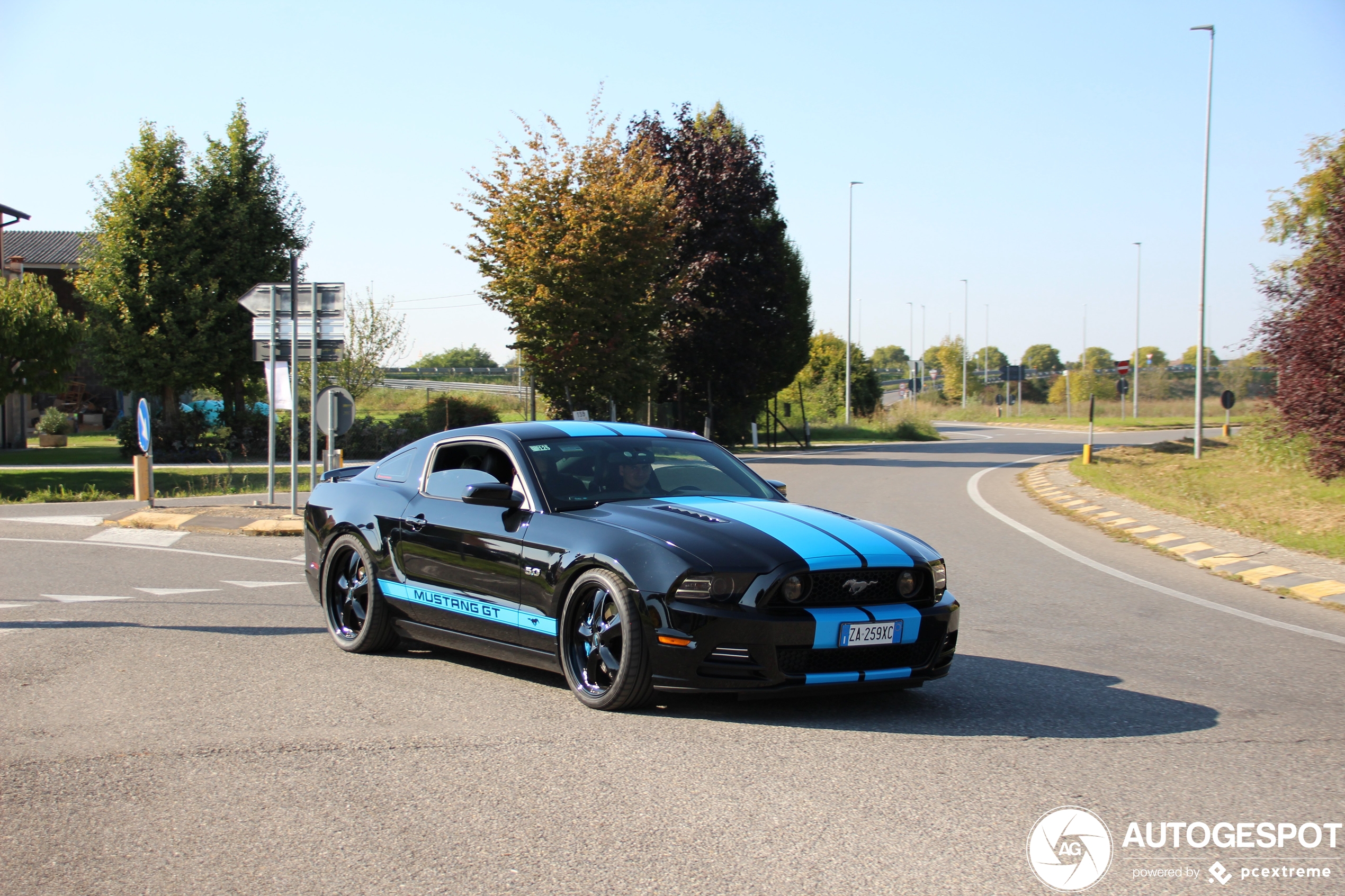 Ford Mustang GT 2013