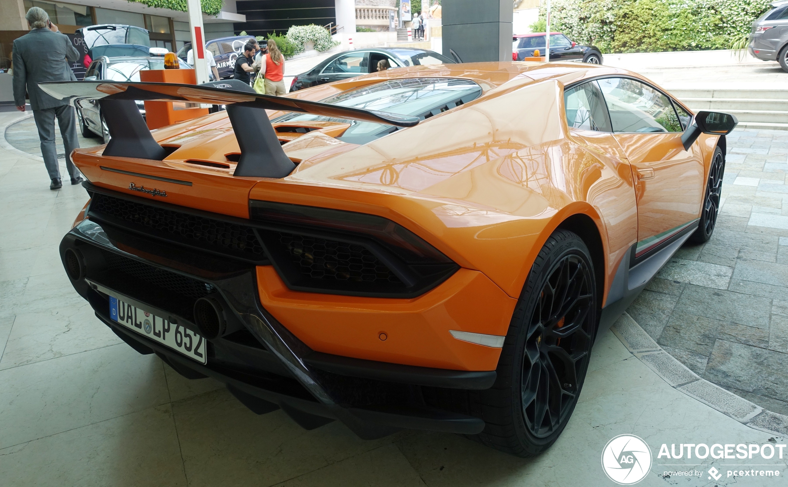 Lamborghini Huracán LP640-4 Performante