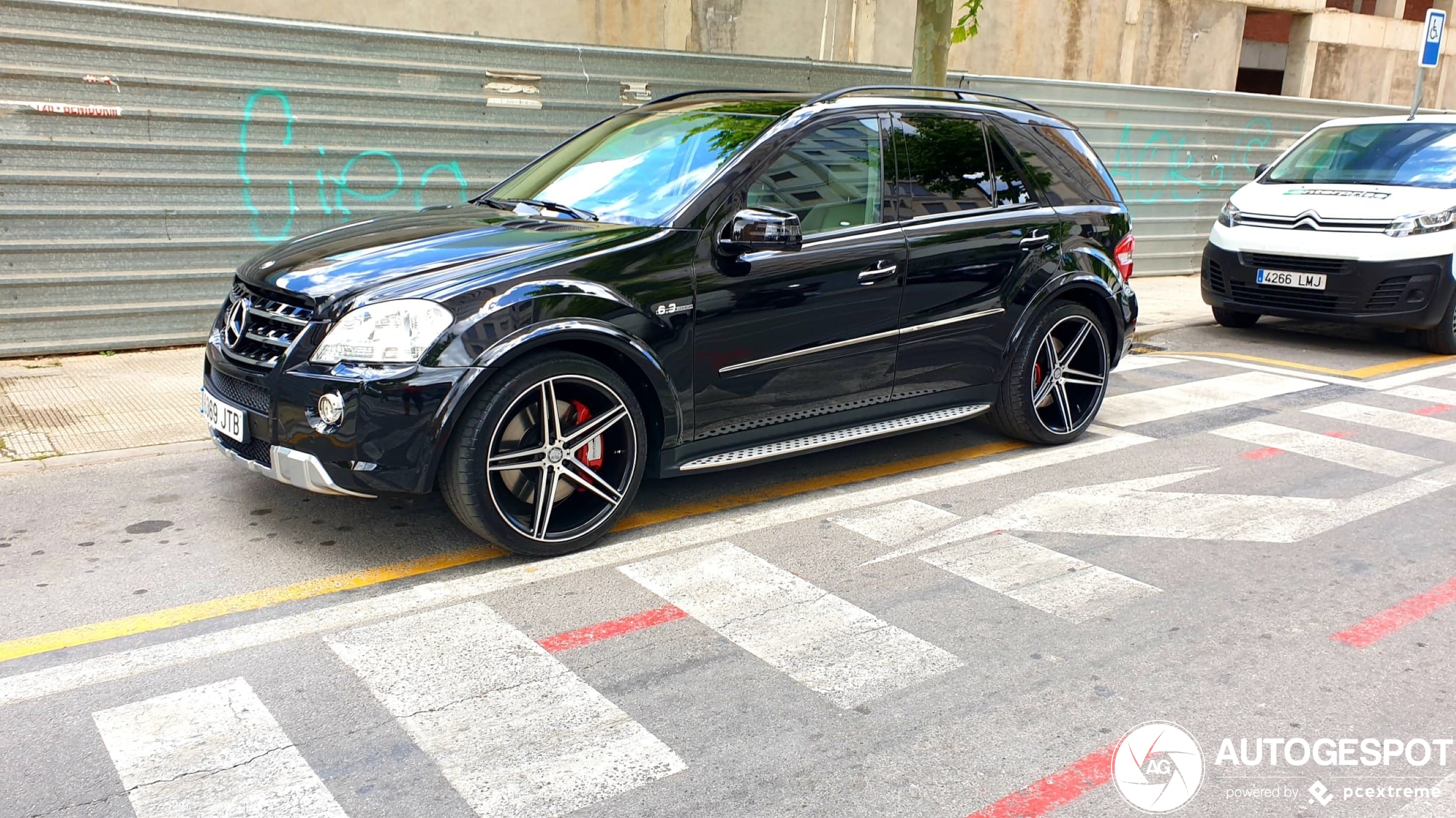 Mercedes-Benz ML 63 AMG 10th Anniversary