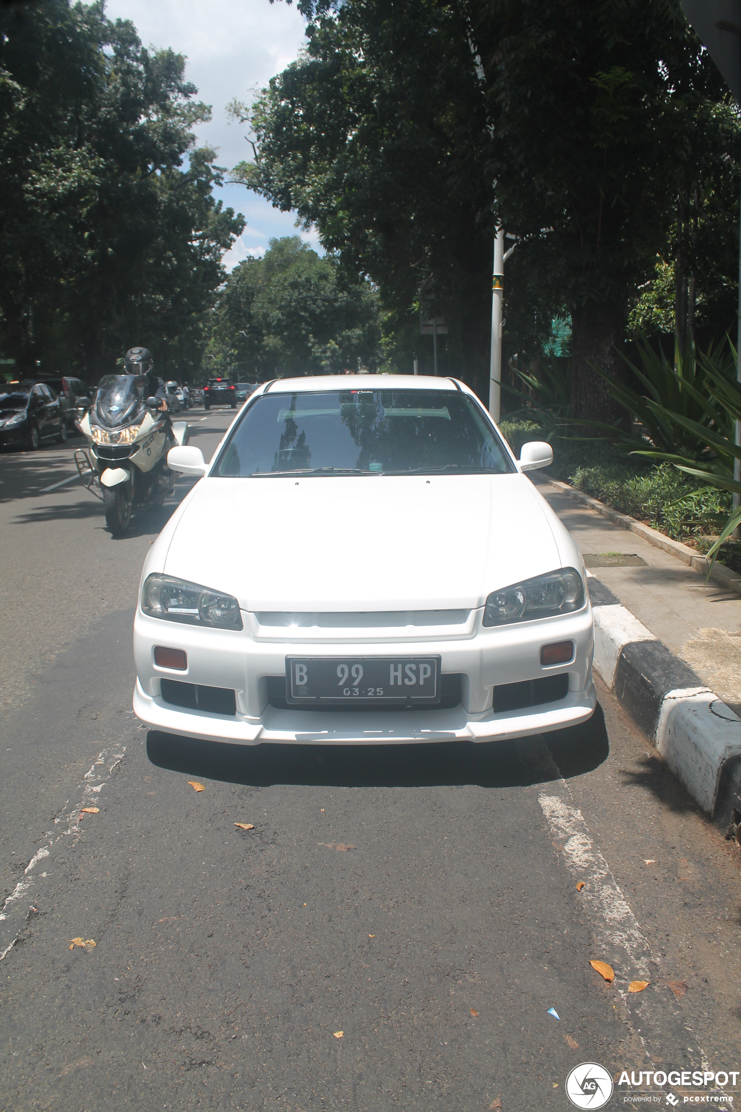 Nissan Skyline R34 Sedan