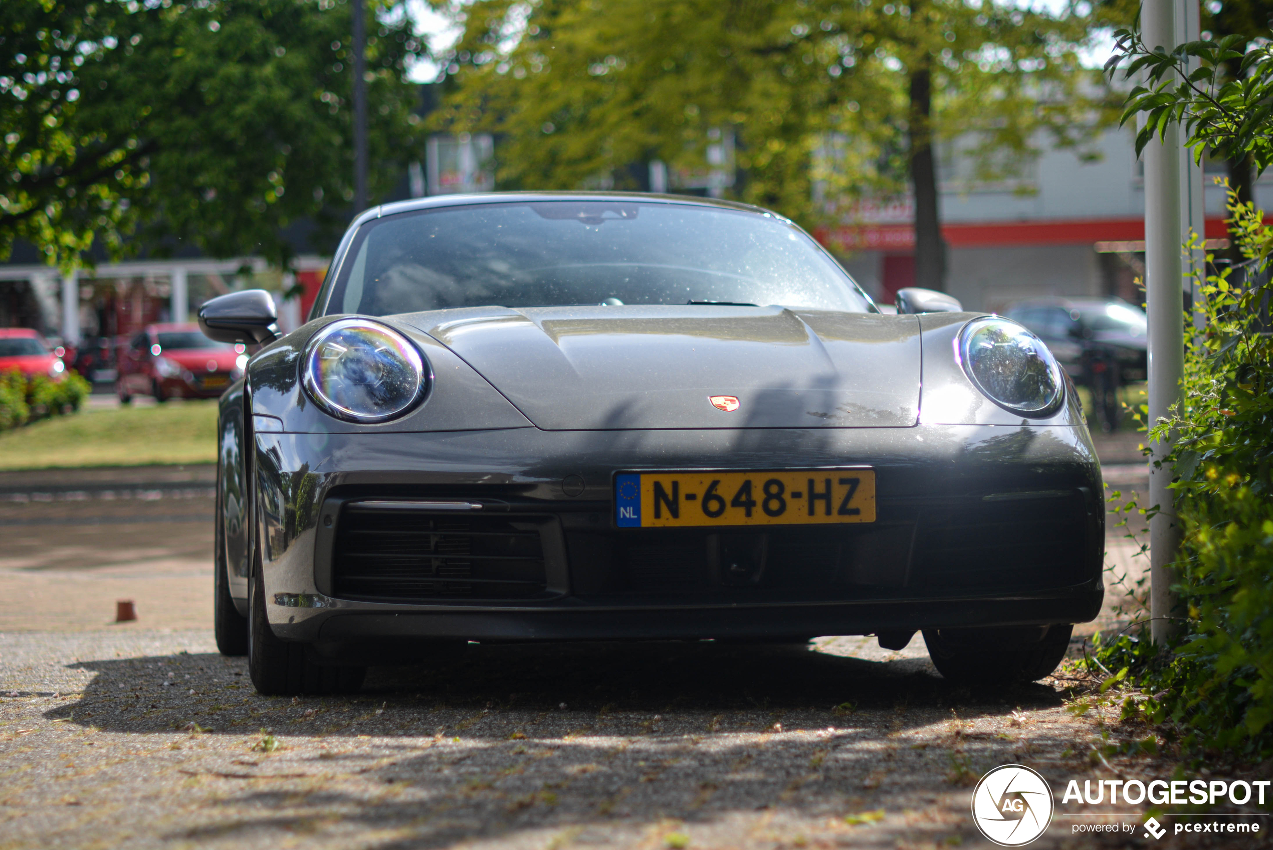 Porsche 992 Carrera 4S