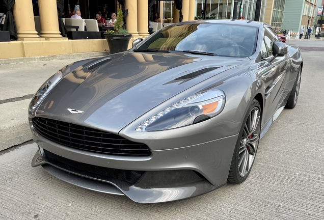 Aston Martin Vanquish 2013