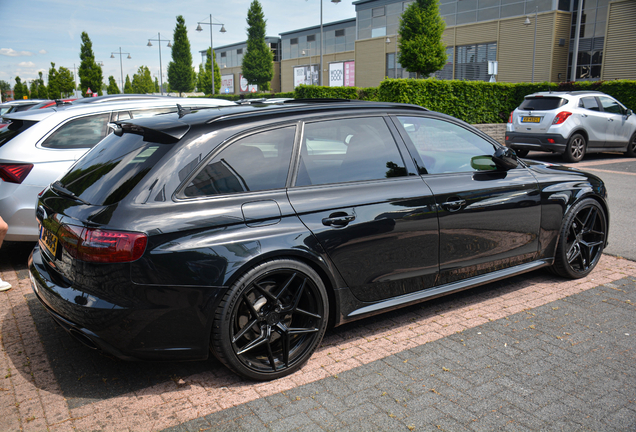 Audi RS4 Avant B8