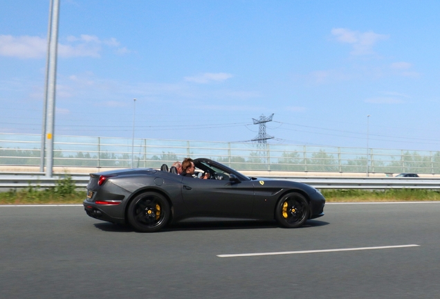 Ferrari California T