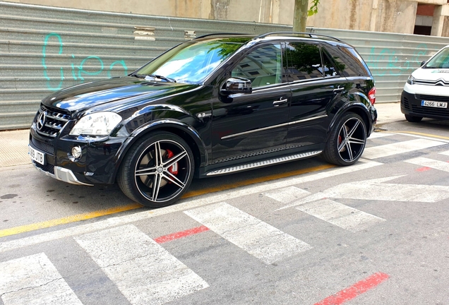 Mercedes-Benz ML 63 AMG 10th Anniversary