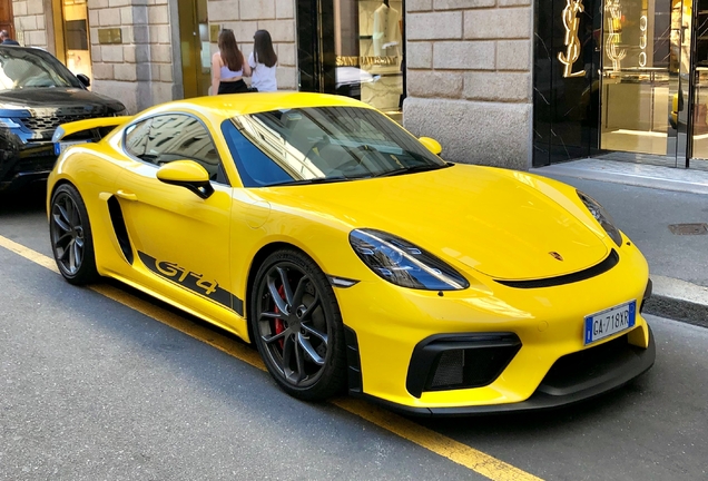 Porsche 718 Cayman GT4