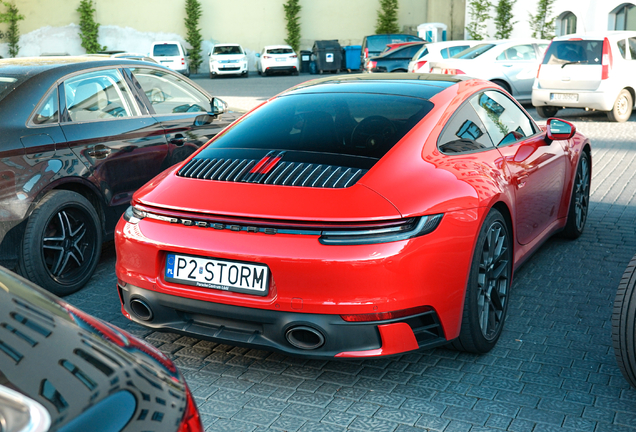 Porsche 992 Carrera 4S