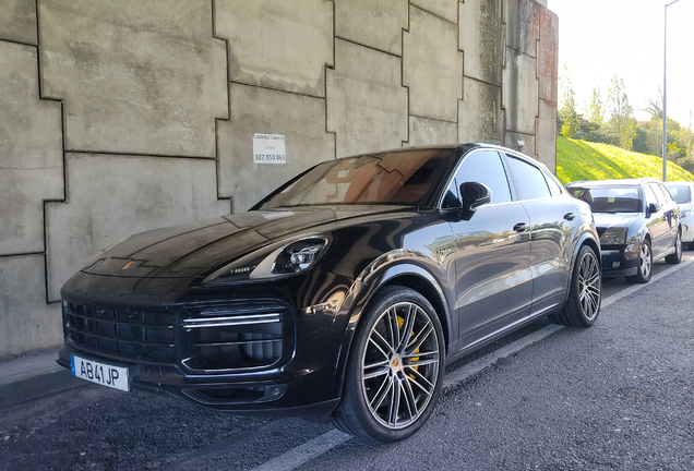 Porsche Cayenne Coupé Turbo S E-Hybrid