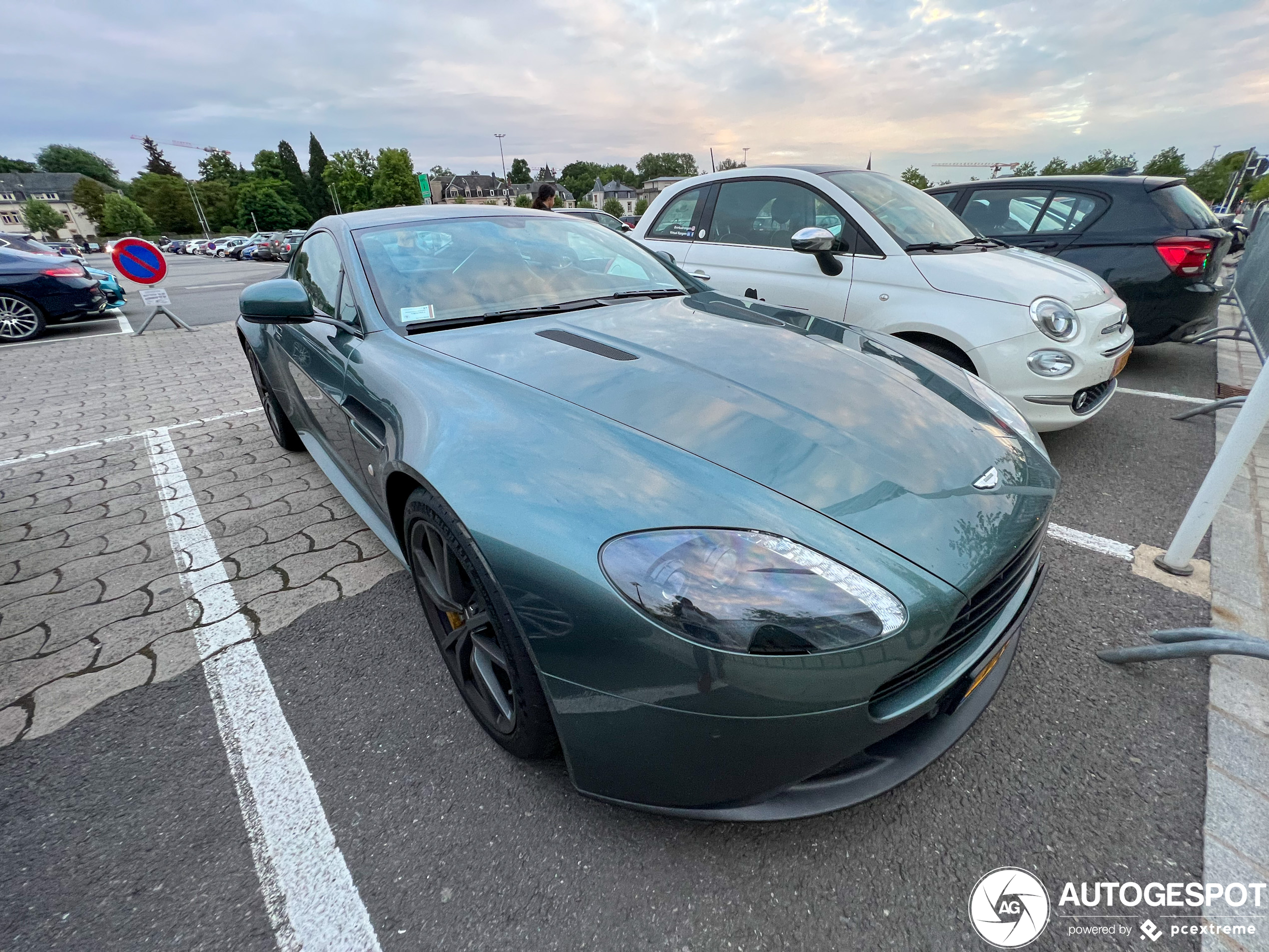 Aston Martin V8 Vantage N430