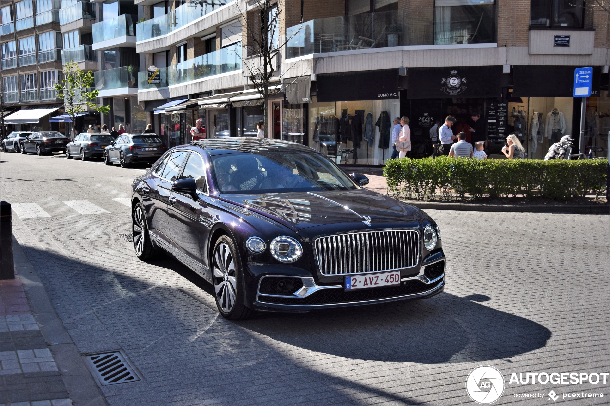 Bentley Flying Spur V8 2021