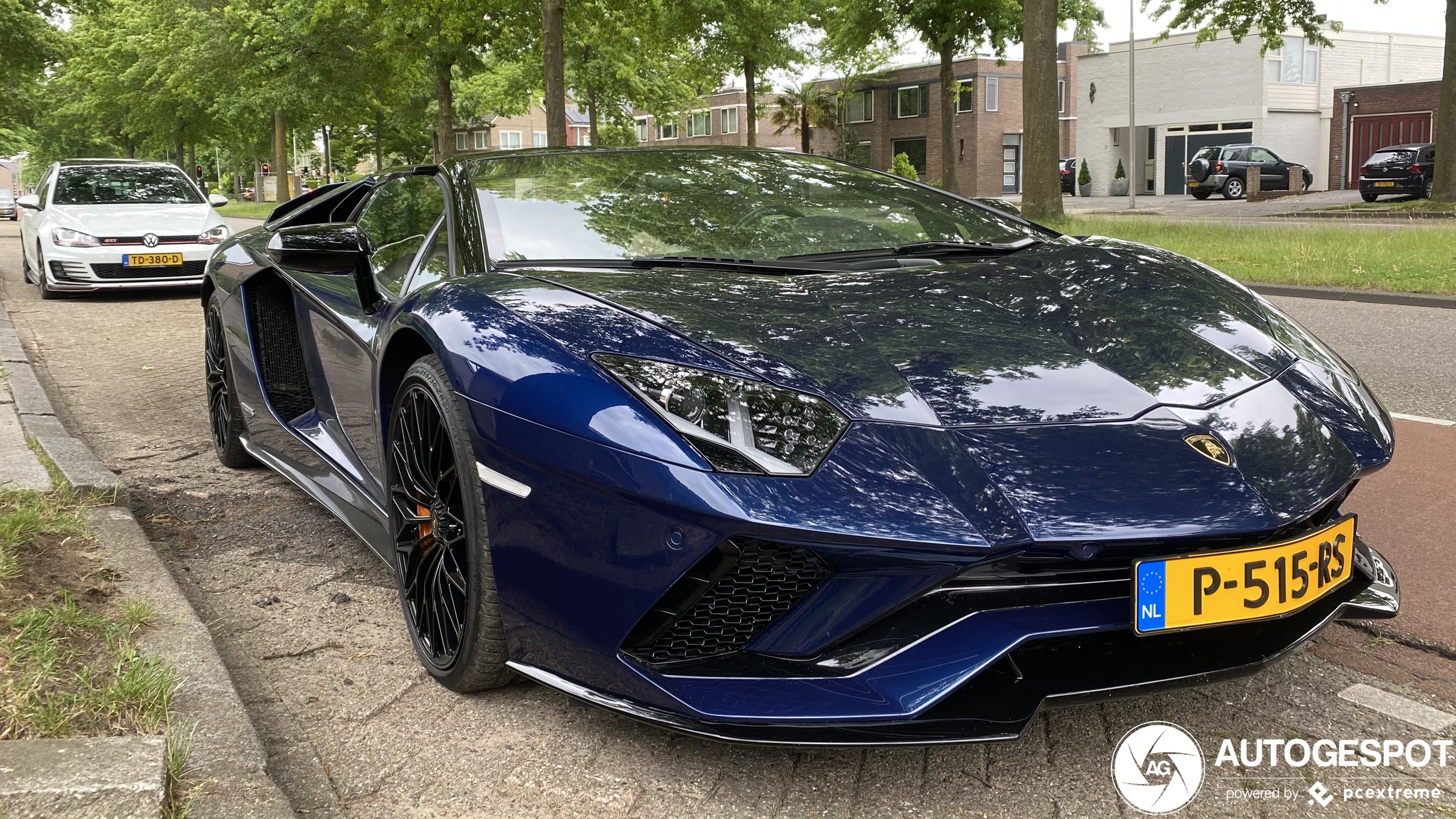 Lamborghini Aventador S LP740-4 Roadster