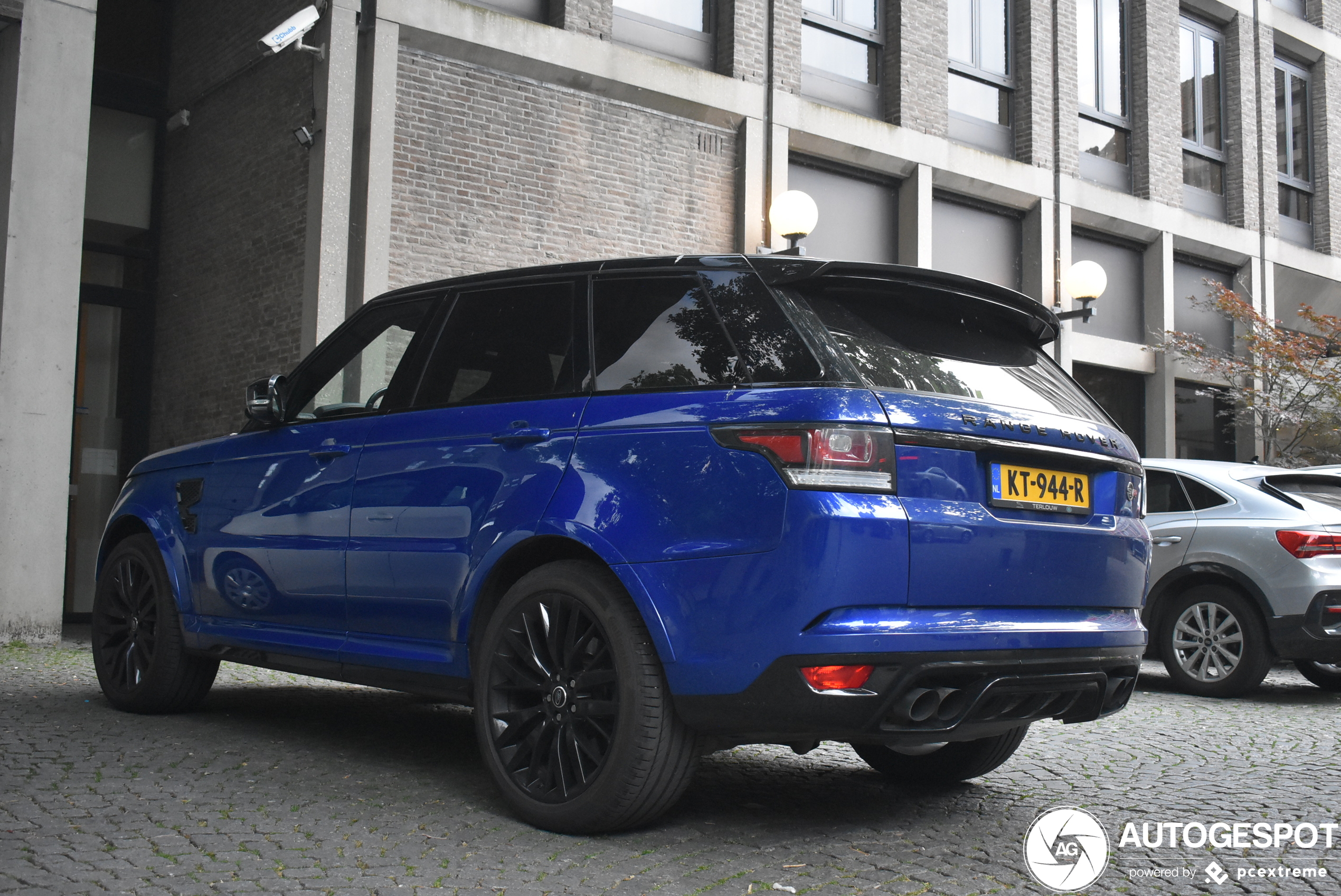 Land Rover Range Rover Sport SVR