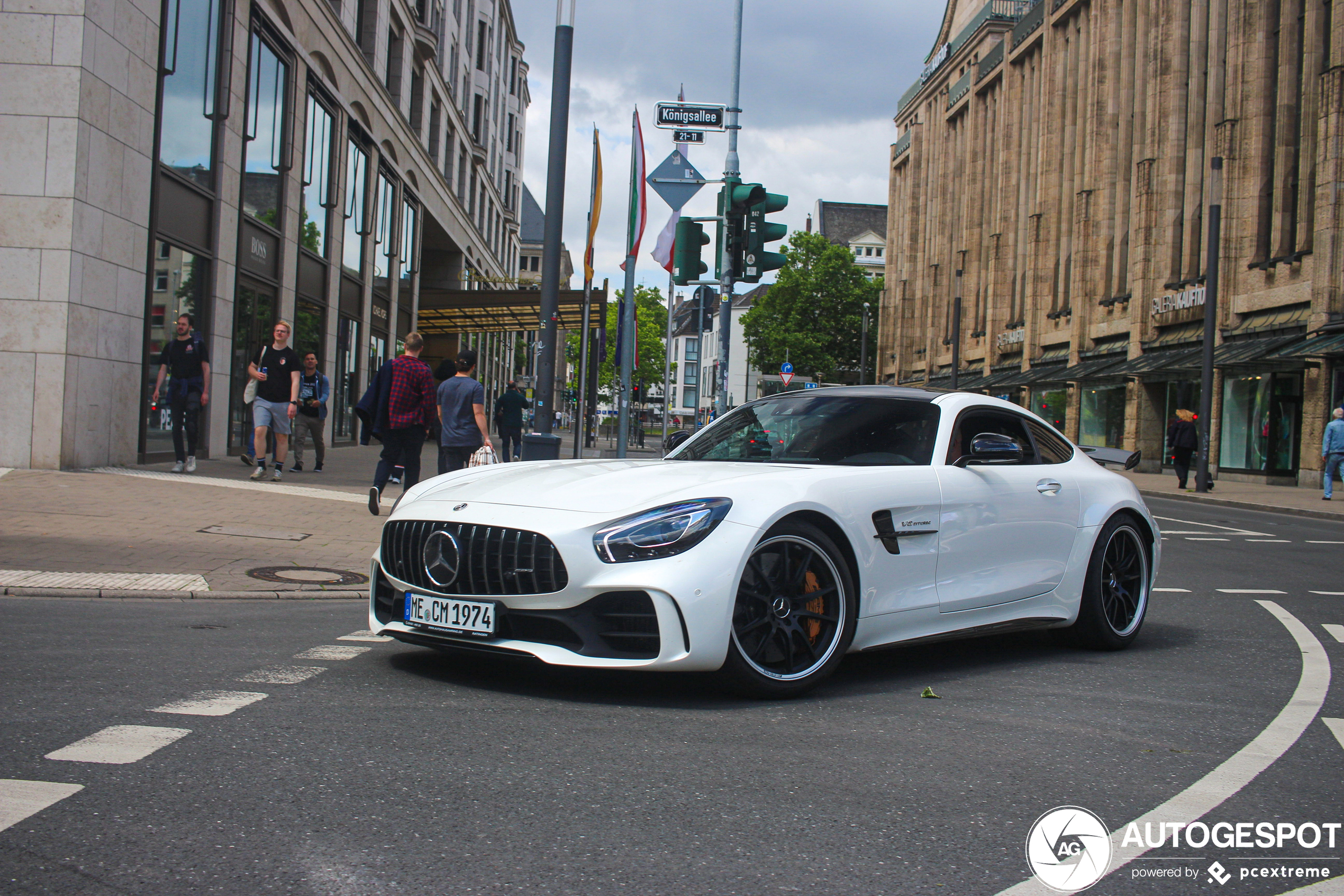 Mercedes-AMG GT R C190