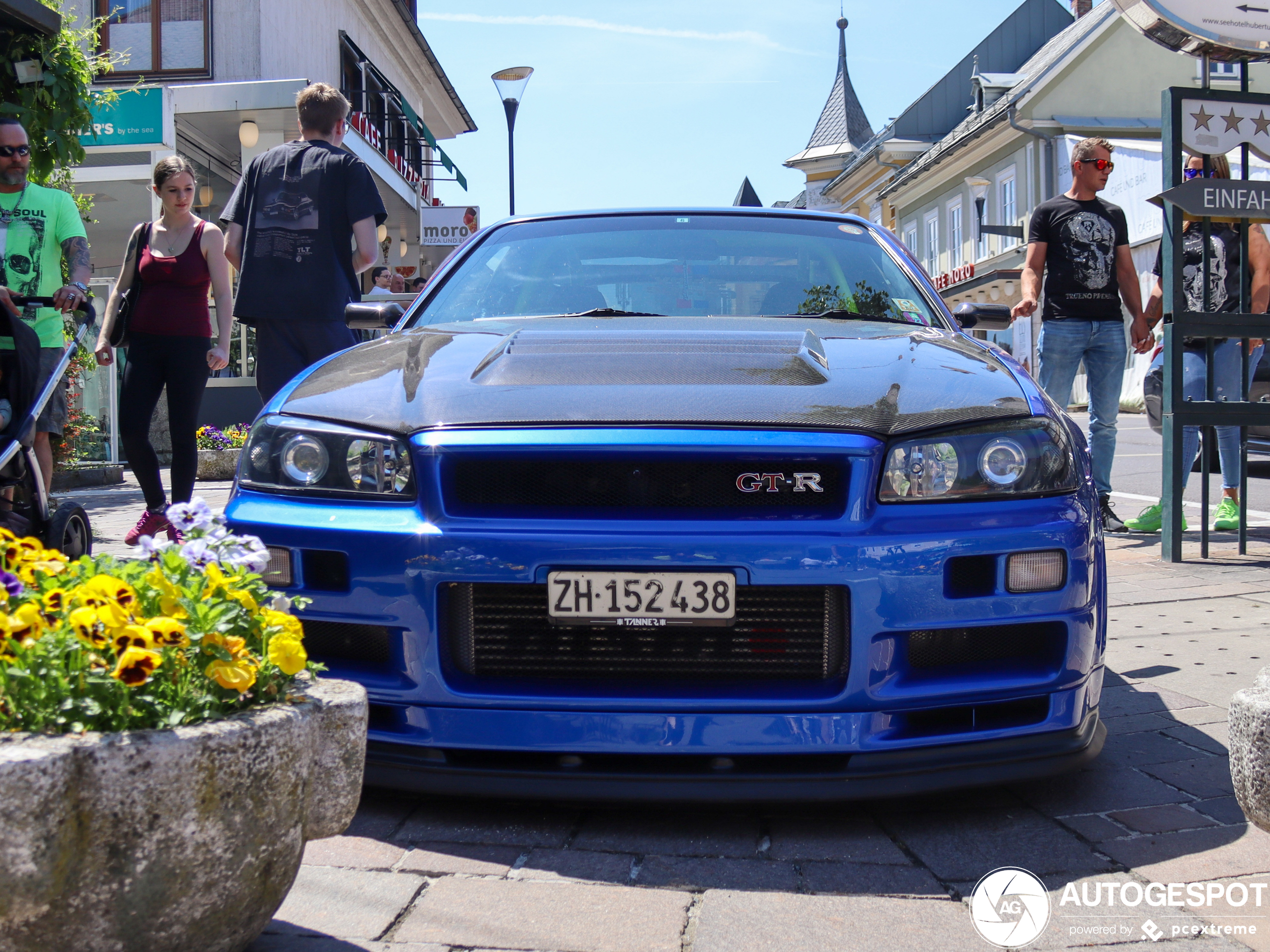 Nissan Skyline R34 GT-R