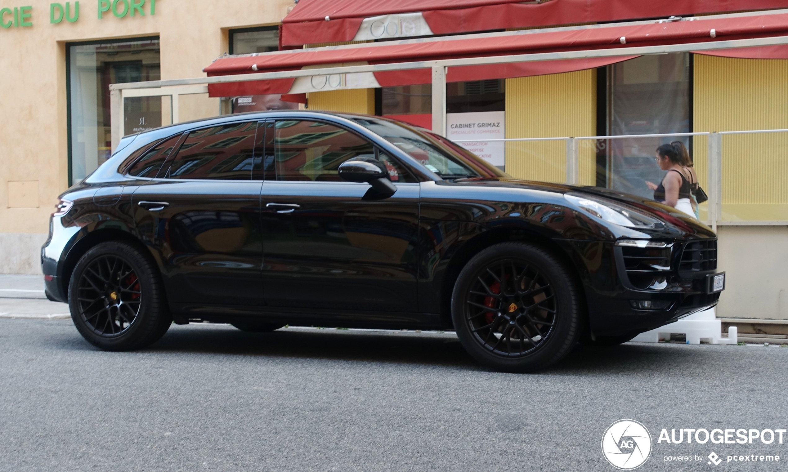 Porsche 95B Macan GTS