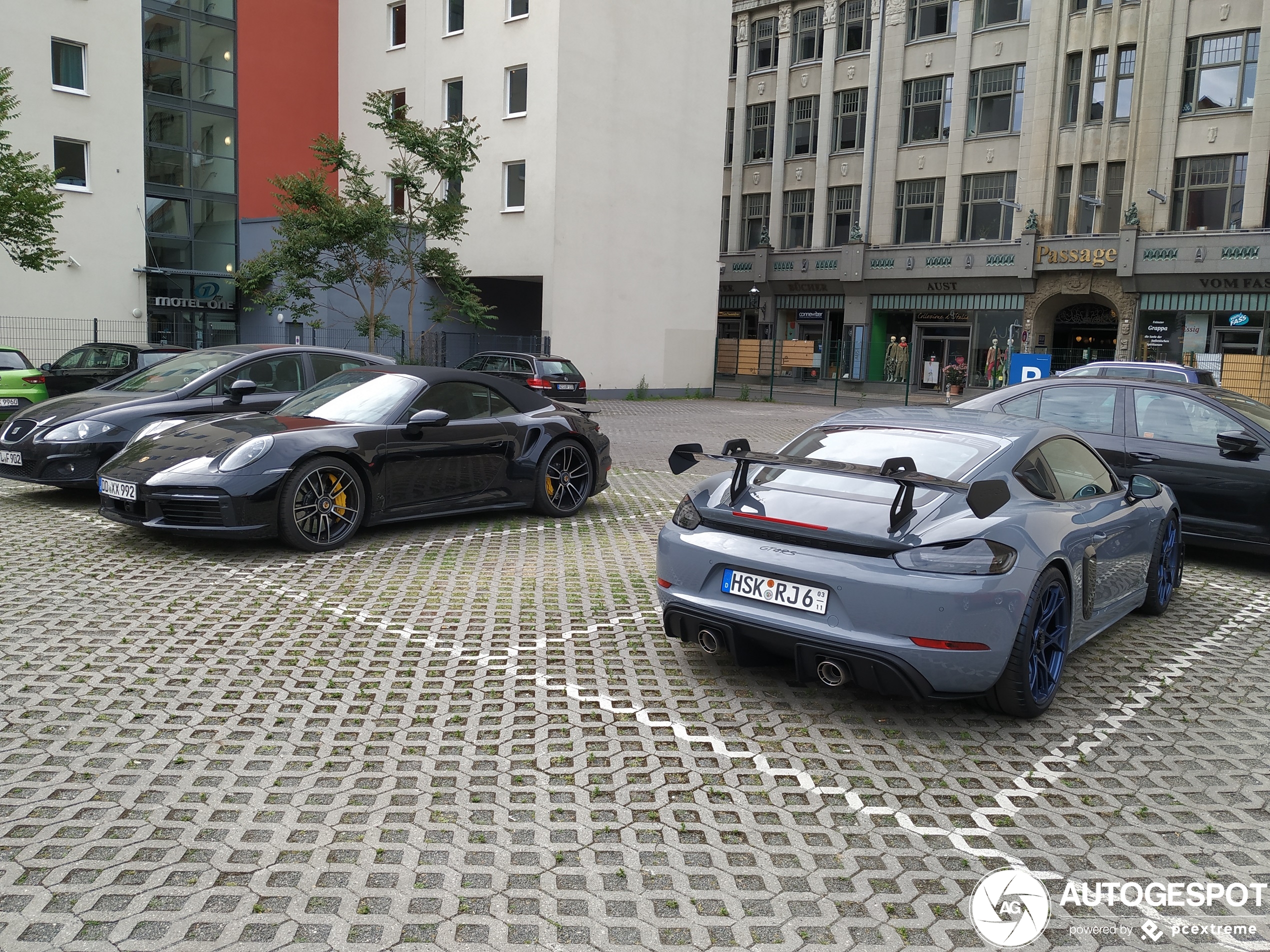 Porsche 992 Turbo S Cabriolet