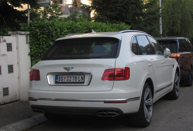 Bentley Bentayga V8