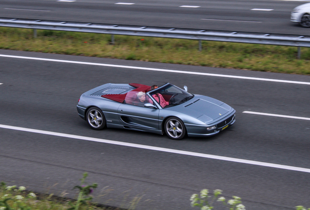 Ferrari F355 Spider