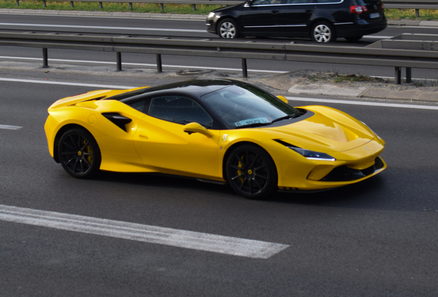 Ferrari F8 Tributo