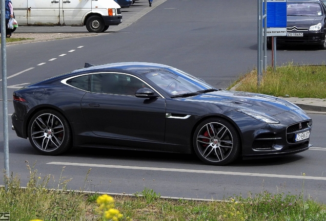 Jaguar F-TYPE R Coupé 2017